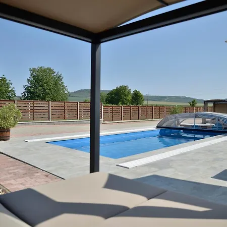 ベッド・アンド・ブレックファスト Bocor Fogado 4*