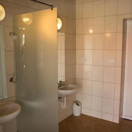 Bocor Fogado Kisharsány