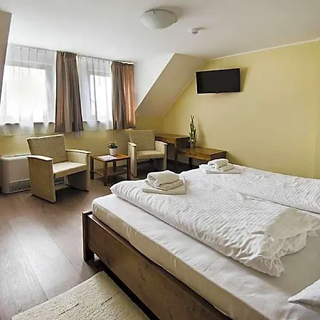 Bocor Fogado Bed & Breakfast Kisharsány